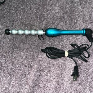 Bed head Blue and Silver Curling Wand
